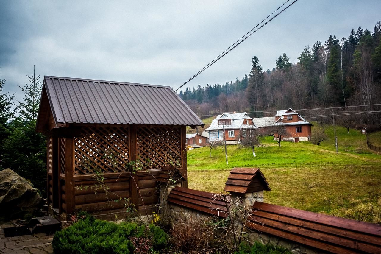 Отель На Пеньках Яремче-9